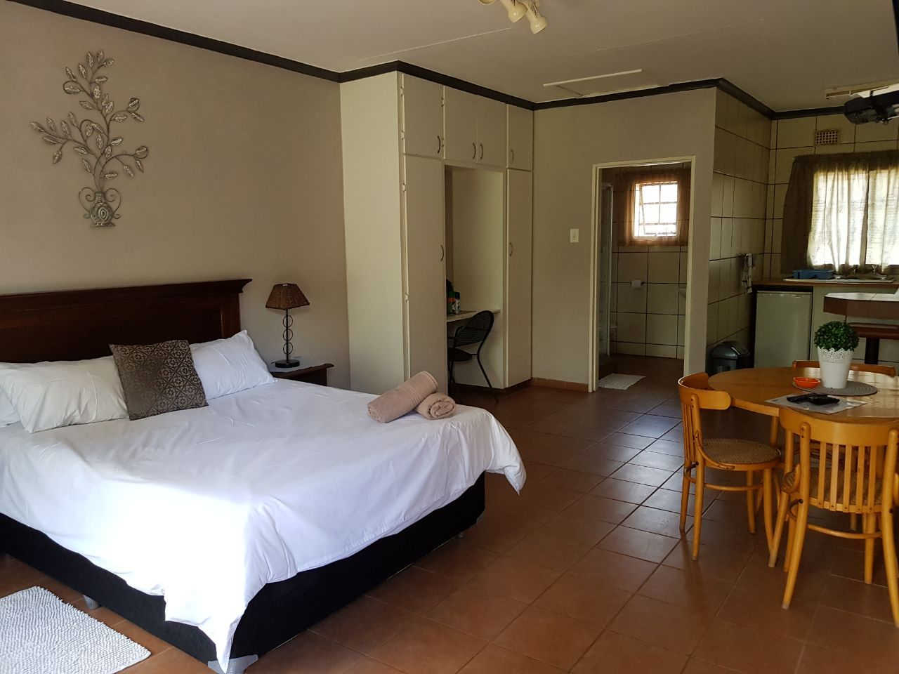 Baobab Chalets — Rooms & Chalets